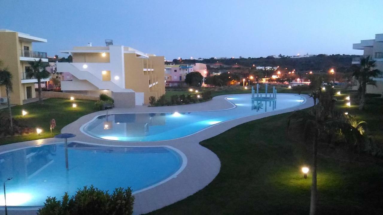 Apartamento Luxo E Sossego Албуфейра Екстериор снимка